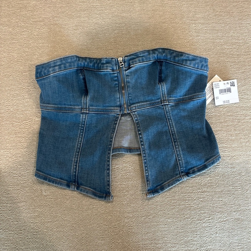 American Eagle Outfitters Light Blue Denim Shirt